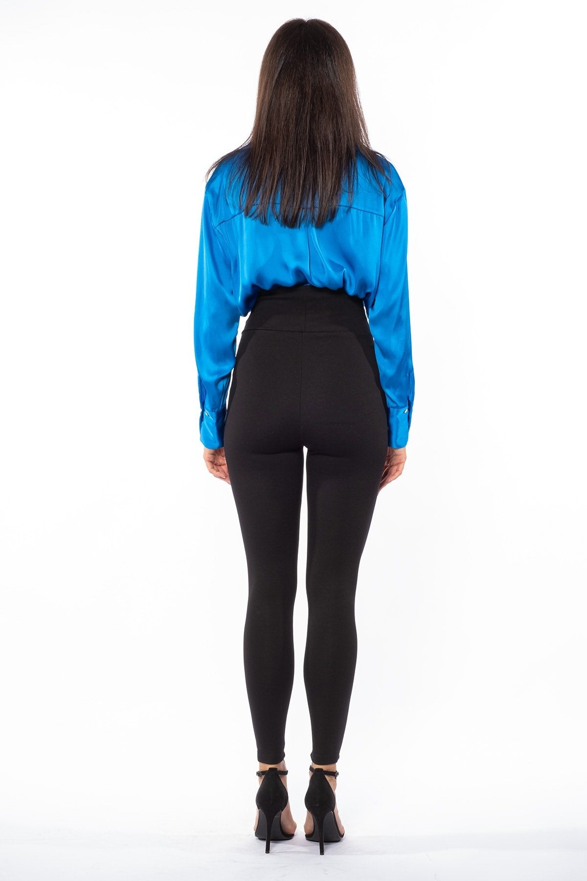 Siyah Kemerinde Gold Düğme Detaylı Ultra Yüksek Bel Toparlayıcı Kışlık Örme Tayt