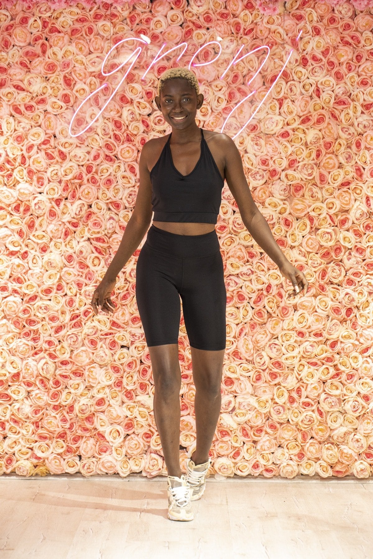 Siyah Yüksek Bel Toparlayıcı Sporcu Biker Şort Tayt