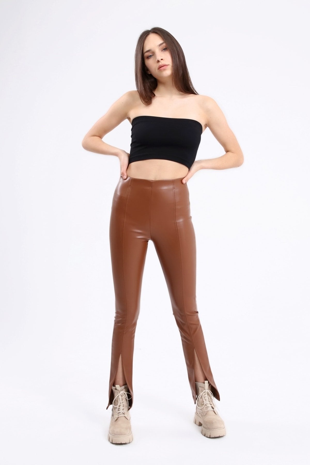 Önü Yırtmaçlı Çıma Dikişli Kalın Şardonlu Yüksek Bel Deri Pantolon Tayt