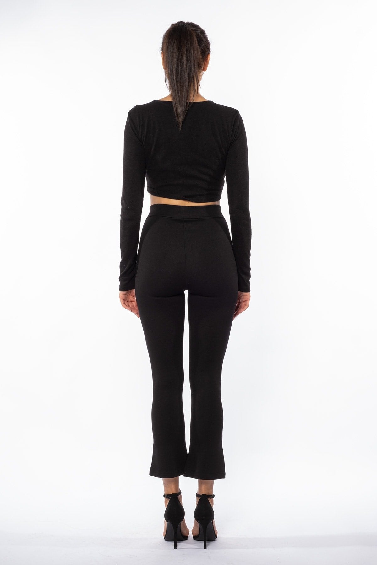 Siyah Kısa Ispanyol Paça Yüksek Bel Toparlayıcı Tayt