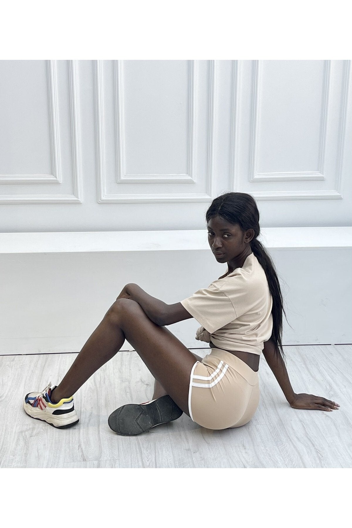 Lacivert Yanı Beyaz Şerit Detaylı Mini Sporcu Şort