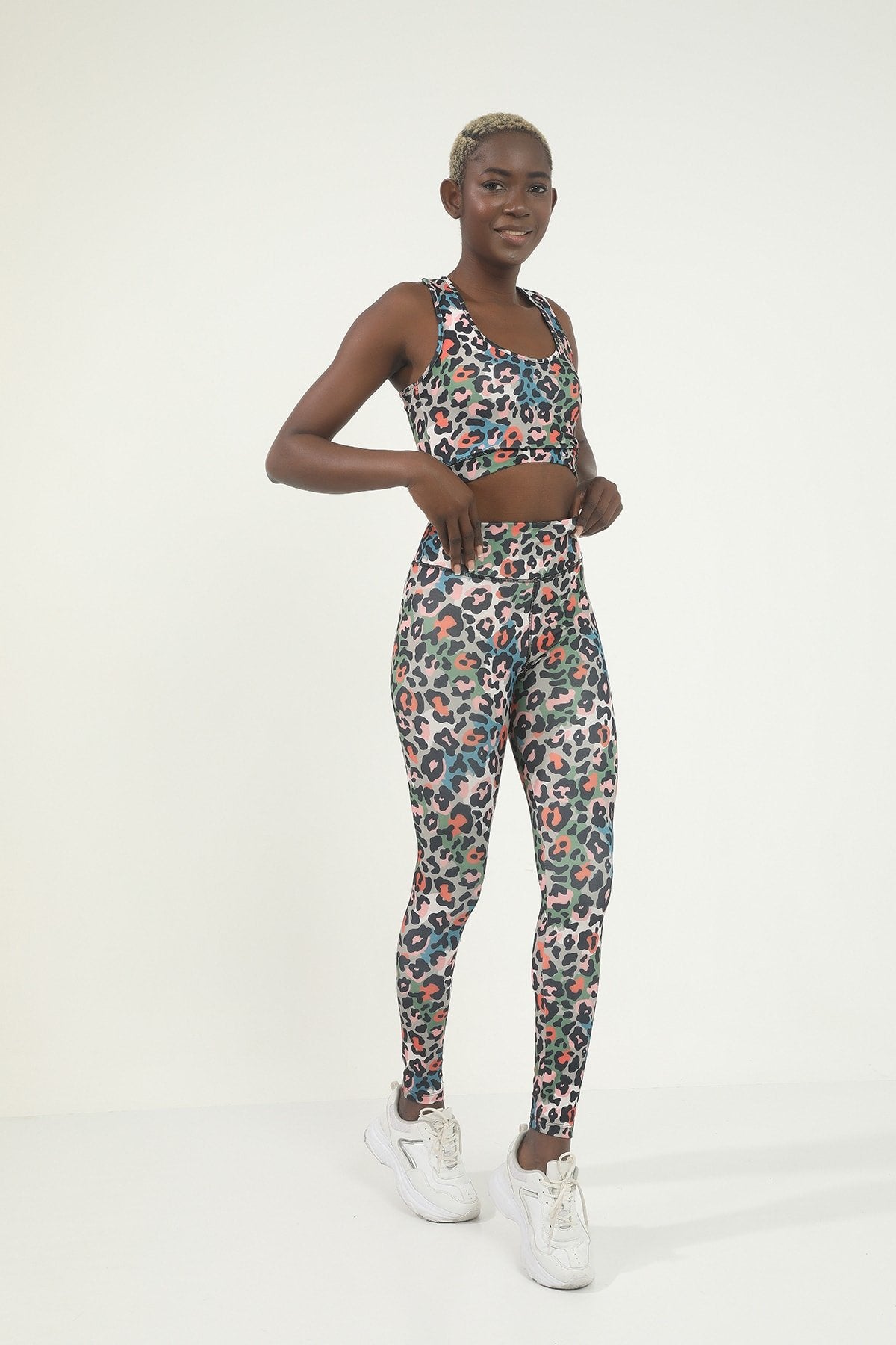 Sarı Leopar Desen Dijital Baskılı Yüksek Bel Toparlayıcı Tayt