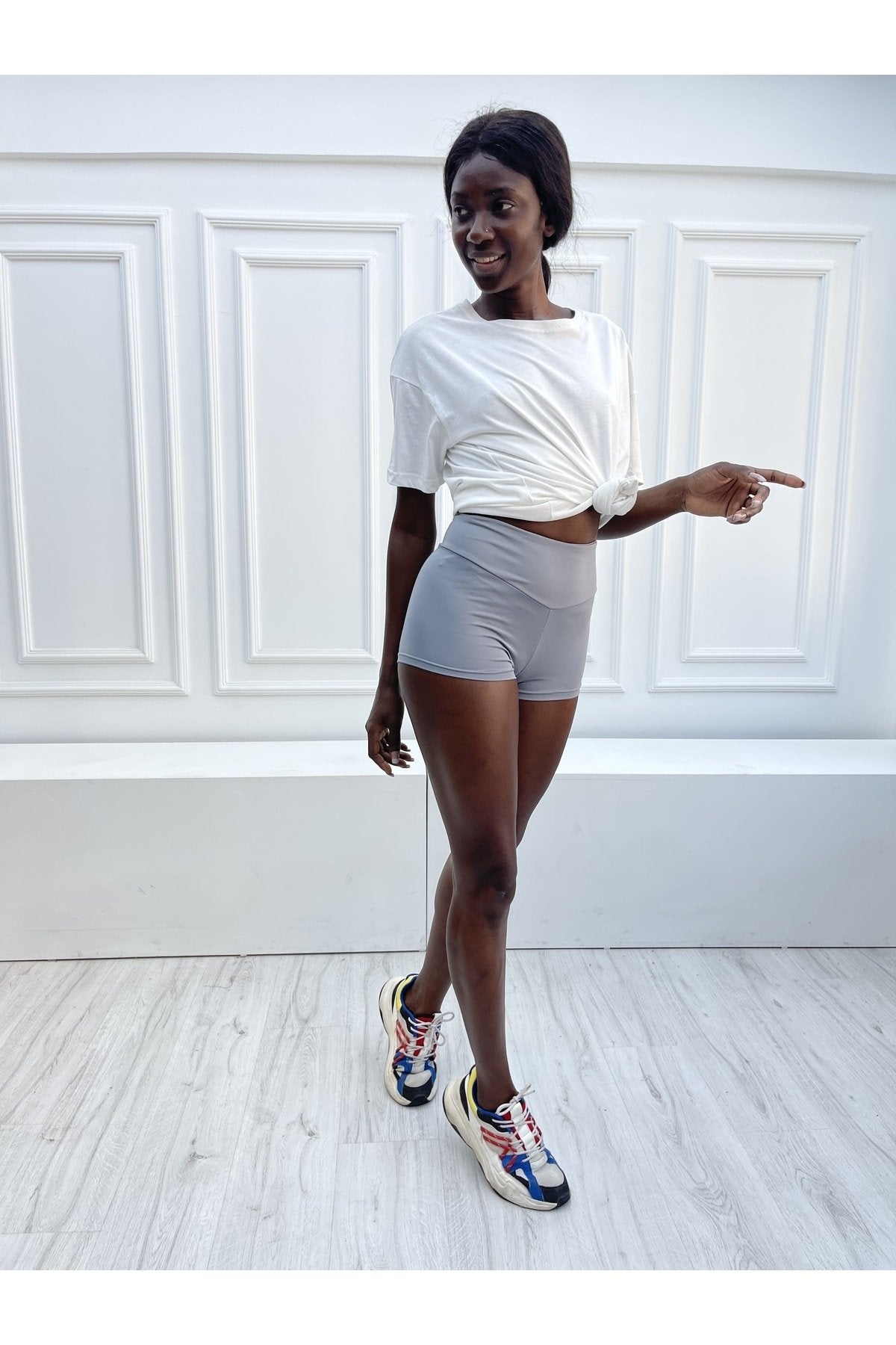 Kavuniçi Extra Yüksek Bel Mini Sporcu Şort