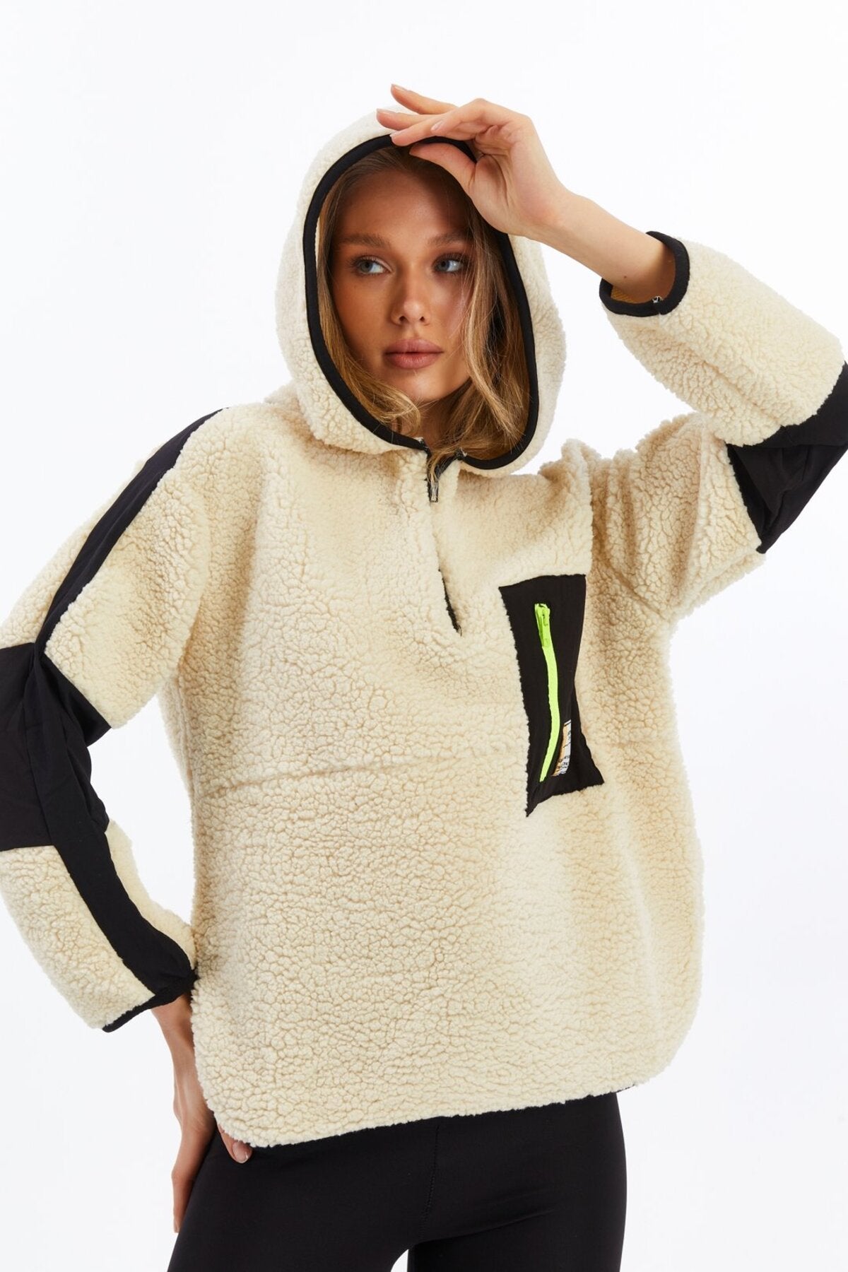 Peluş Renk Bloklu Oversize Paraşüt Kumaş Detaylı Örme Spor Sweatshirt