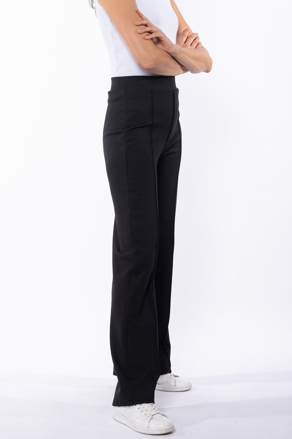 Siyah Çıma Detaylı Bol Paça Yüksek Bel Pantolon Tayt