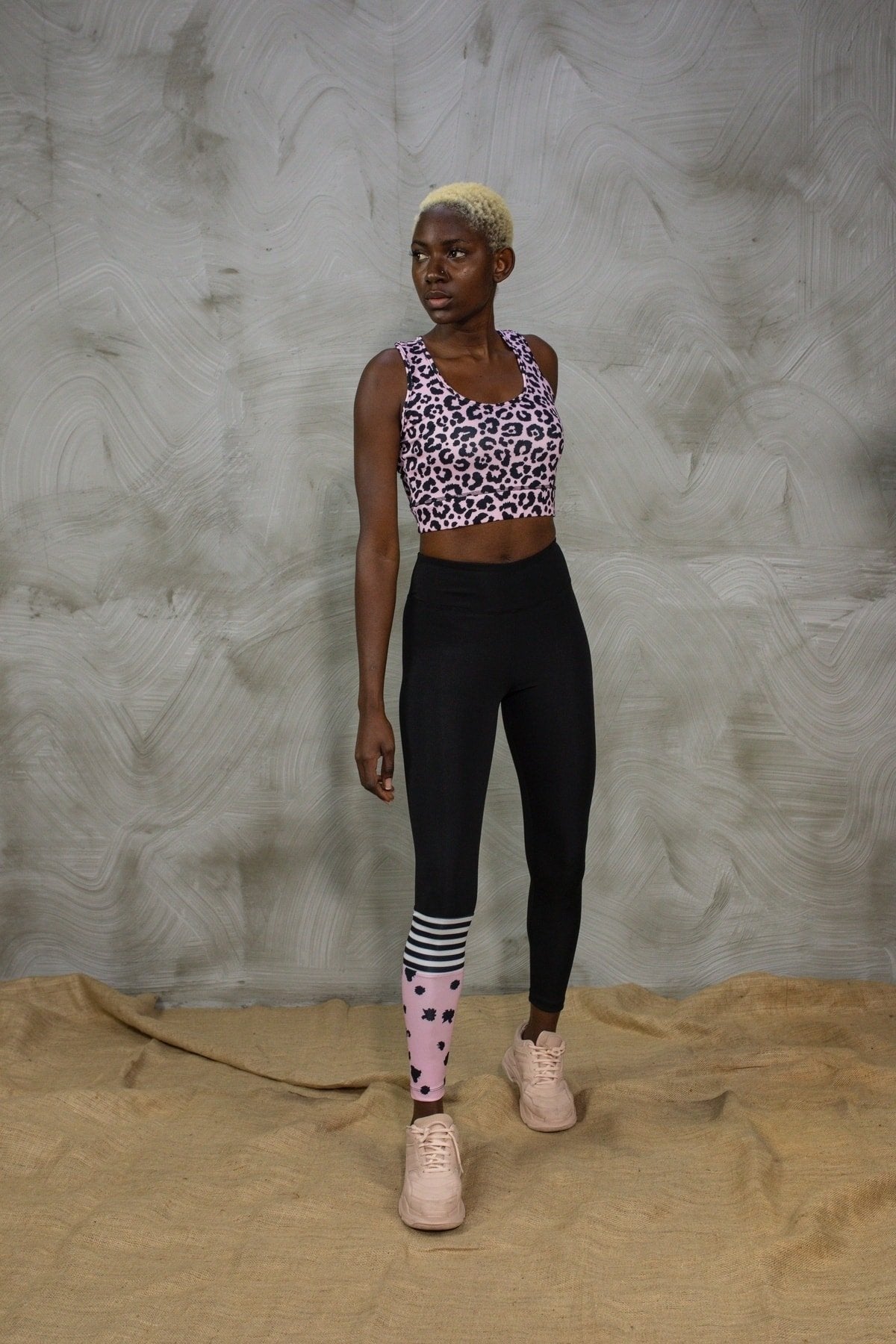 Beyaz/siyah Leopar Desen Dijital Baskılı Basic Büstiyer