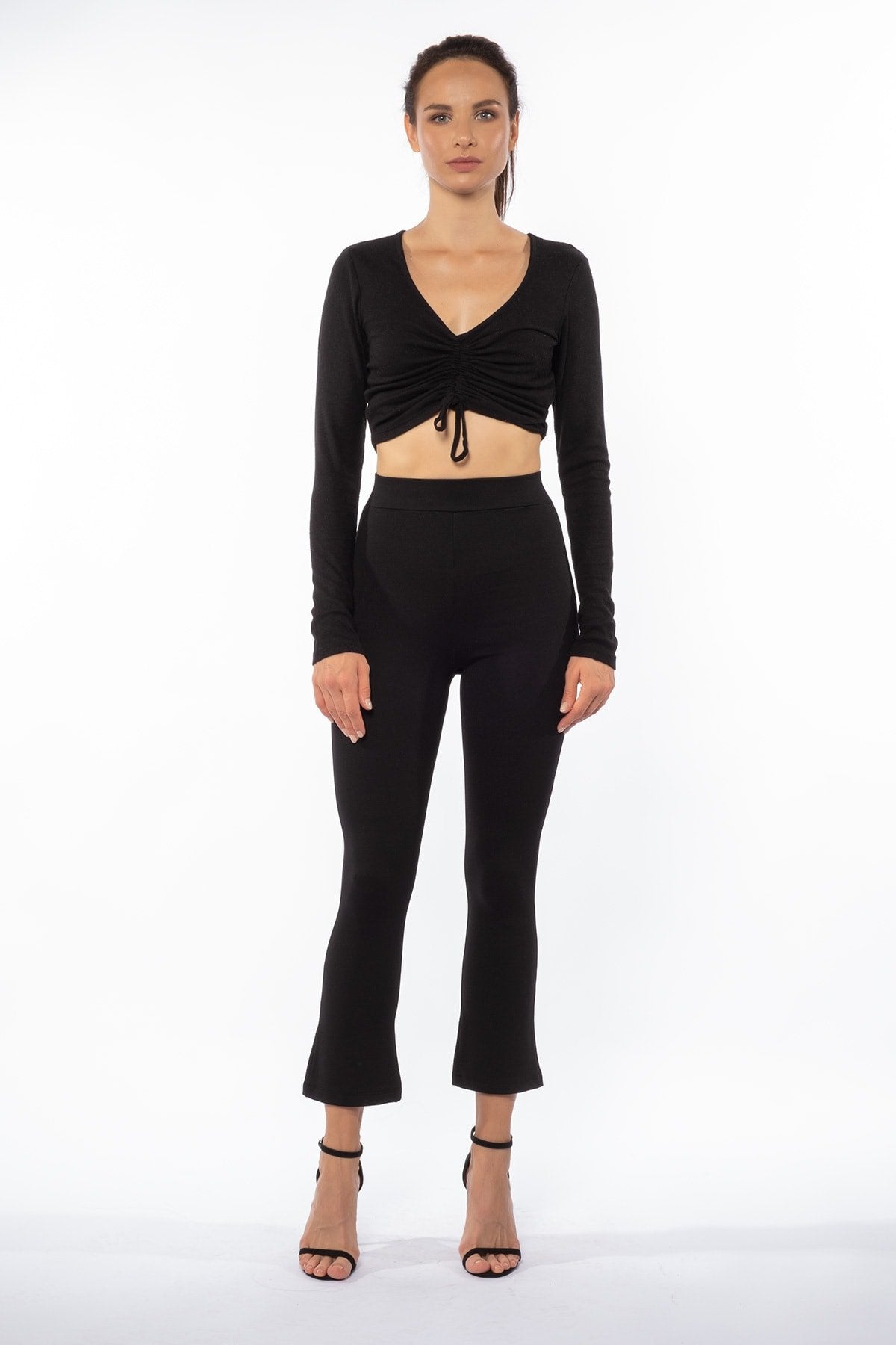 Siyah Kısa Ispanyol Paça Yüksek Bel Toparlayıcı Tayt