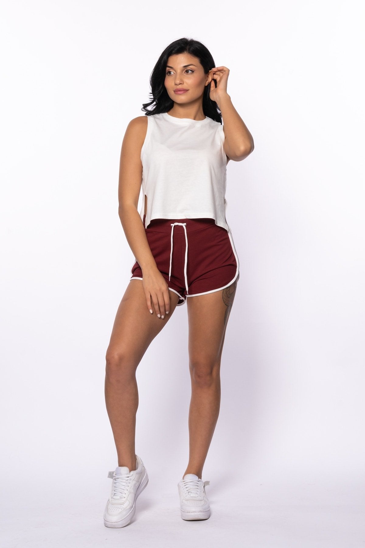 Lila Iki Iplik Şeritli Mini Şort