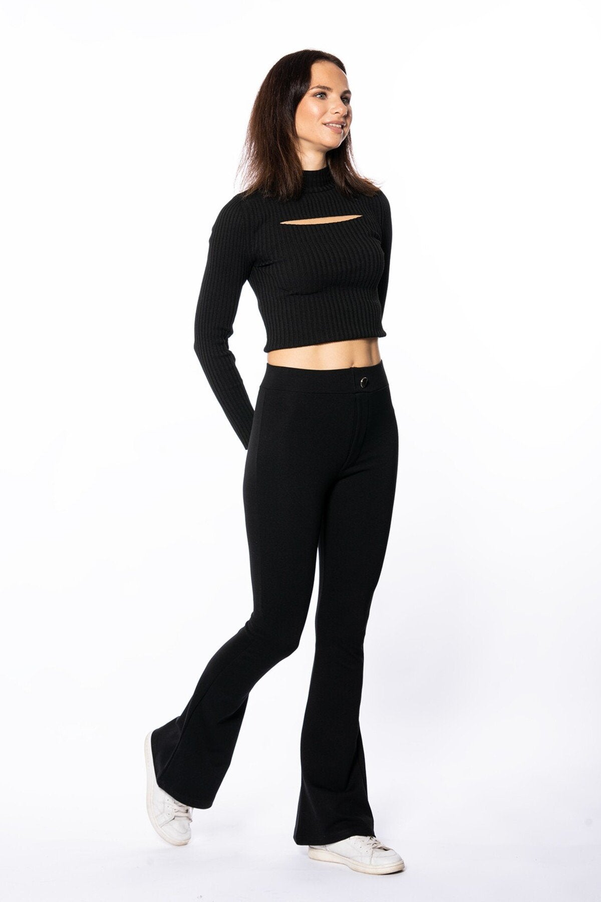 Siyah Düğme Detaylı Yüksek Bel Flare İnterlok Örme Tayt Pantolon