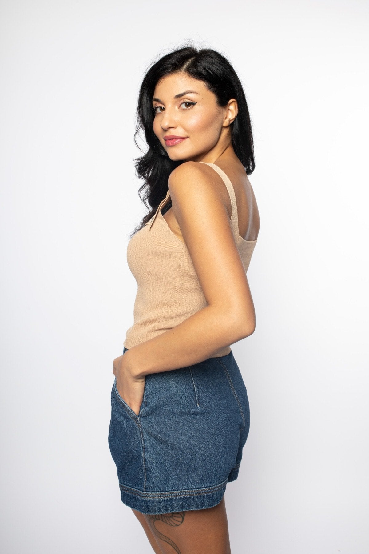 Camel Omuzda Kuşgözü Detaylı Kare Yaka Triko Atlet