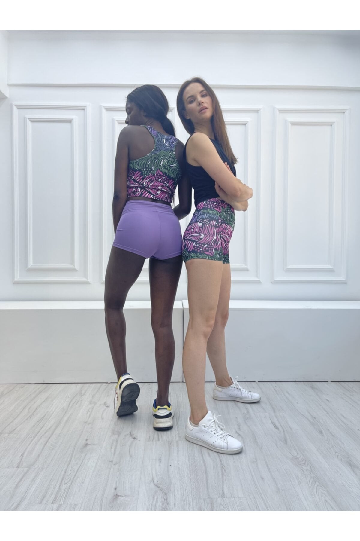 Kavuniçi Extra Yüksek Bel Mini Sporcu Şort