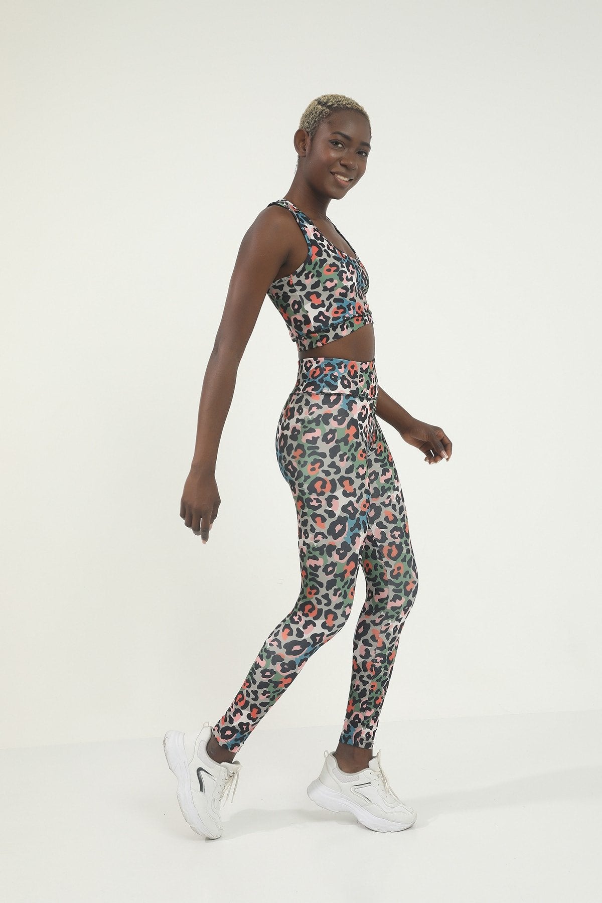 Sarı Leopar Desen Dijital Baskılı Yüksek Bel Toparlayıcı Tayt